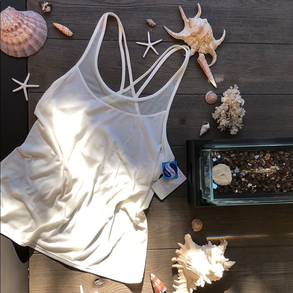 Roxy Tops - 🌻🍃ROXY TANK🍃🌻